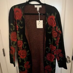 Elegant Floral Cardigan with Red Roses
